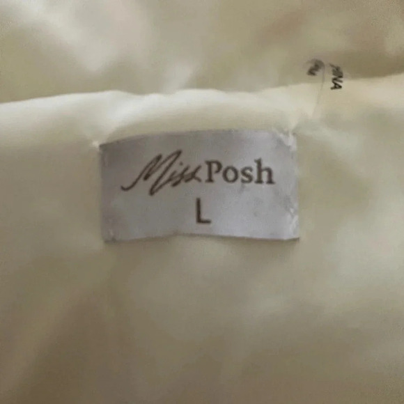 Off White Adjustable Waist Mid Length Puffer Vest - Size L - Picture 8 of 8